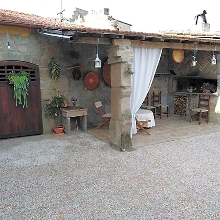 Alojamento de Acomodação e Pequeno-almoço Anticacasaliori Dolianova